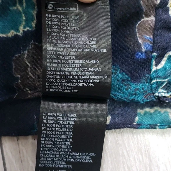 3/$35 Patterned floral infinity scarf from H&M - Picture 5 of 7